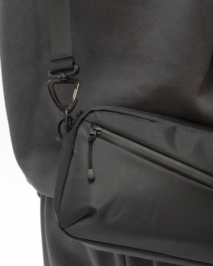 Crossbody Bag (Black)