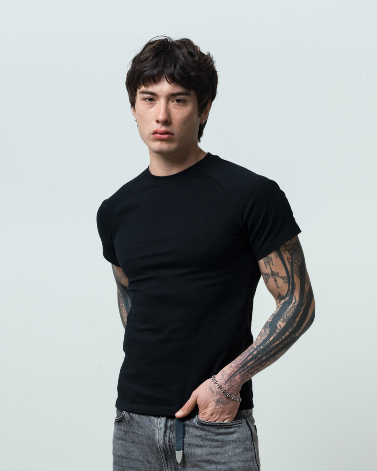 Fitted Raglan Tee (Black)