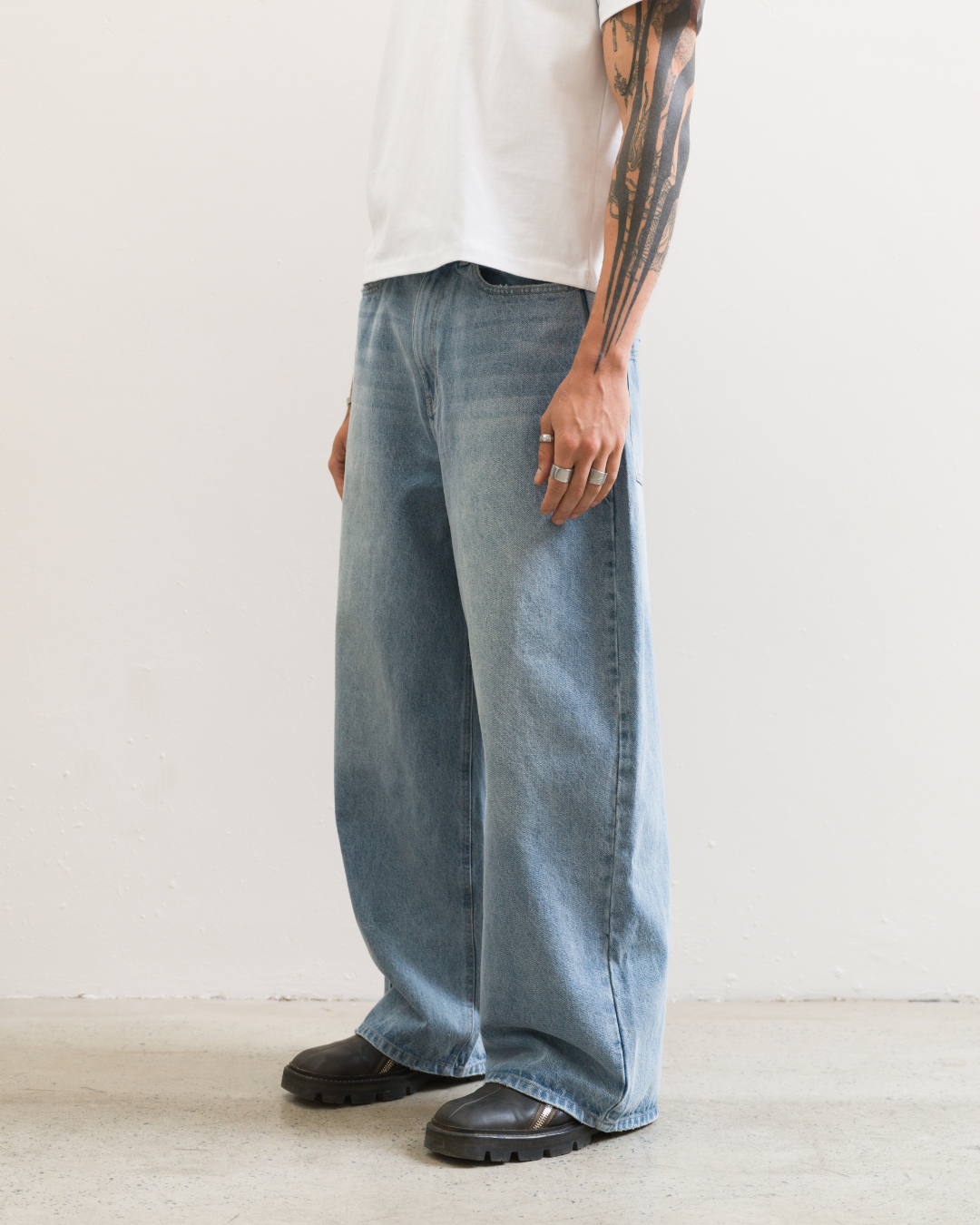 Super Baggy Jeans (Washed Blue)